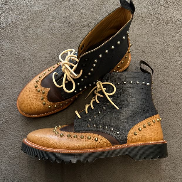 닥터마틴 펠리페 스터드 윙팁 처분 