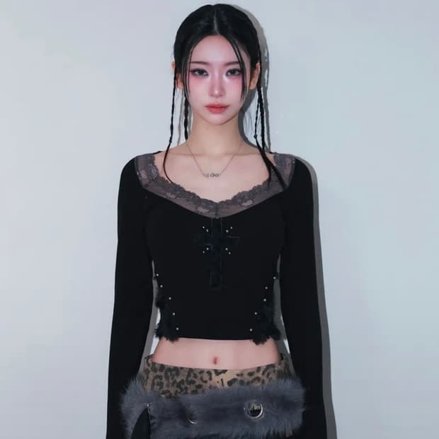 체리퀴리 패치 레이스 슬리브 블랙