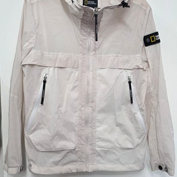 내셔널지오그래픽 남성 바람막이