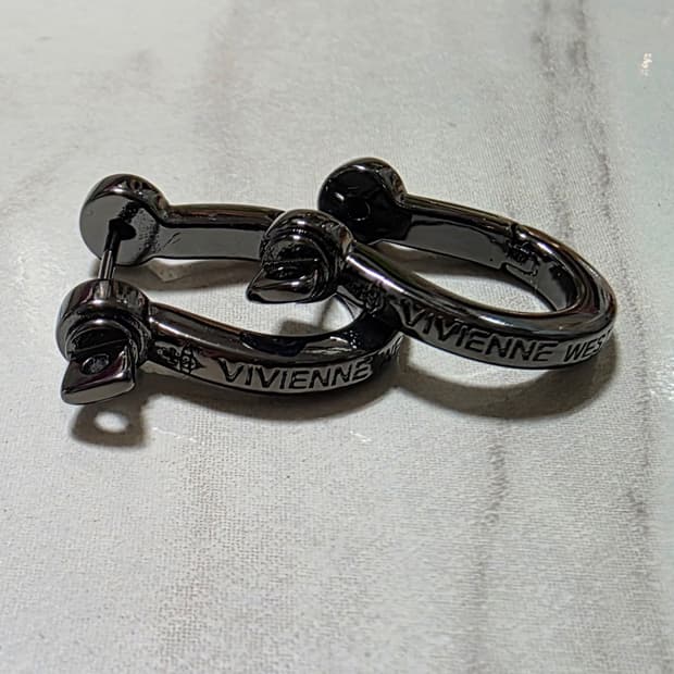 비비안웨스트우드 귀걸이