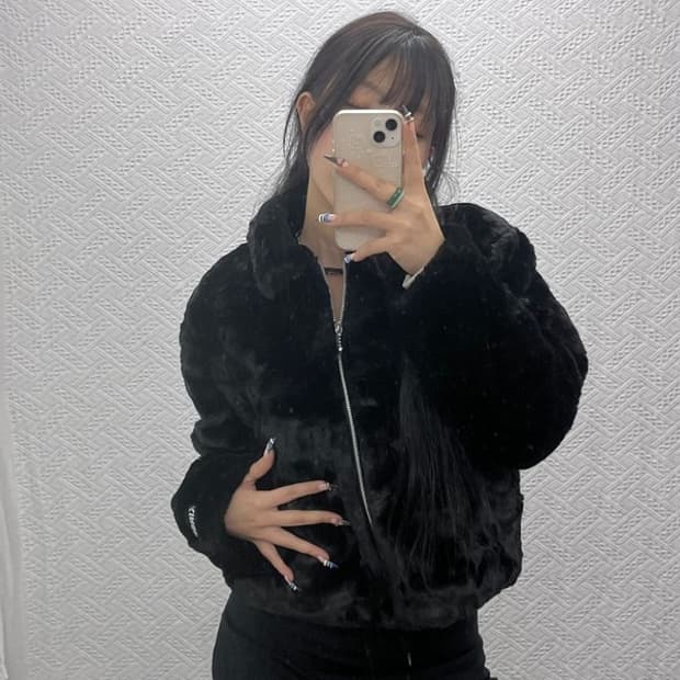 키르시 스트릿 모던시크 핀터감성 퍼 자켓 1 C07762