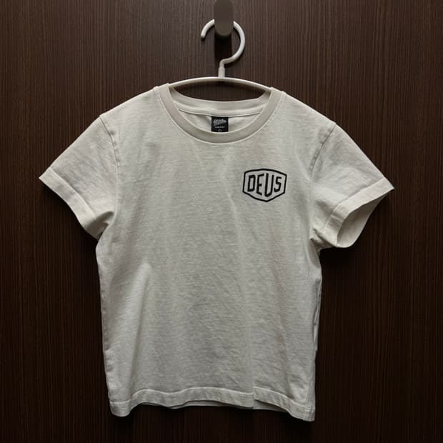 데우스엑스마키나 반팔티셔츠 