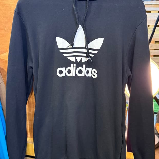 아디다스 빅로고 블랙 후드티