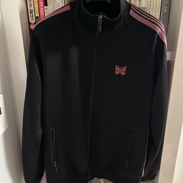 니들스 트랙자켓 검핑m