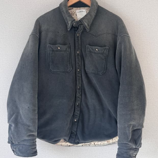 2)Visvim kerchif era down jkt crash