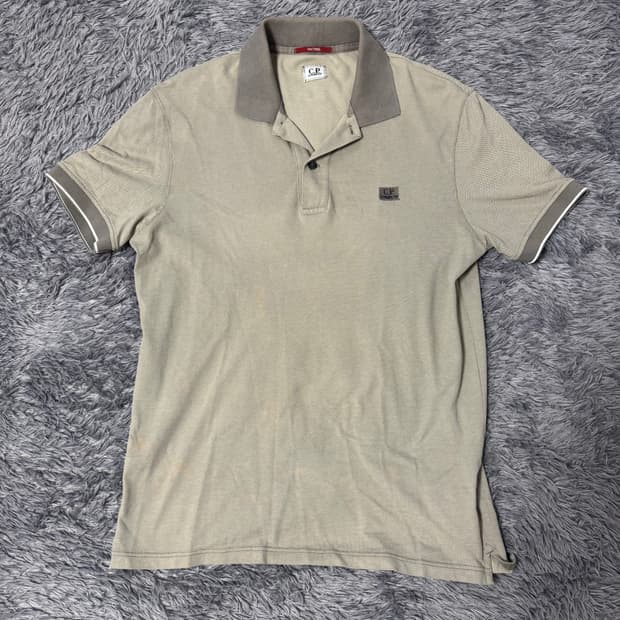 CP컴퍼니 반팔 카라티