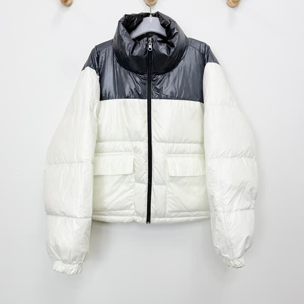 블러썸에이치컴퍼니 양면 구스패딩