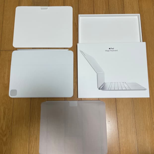 애플 아이패드 프로 13 M4 정품 매직키보드 화이트