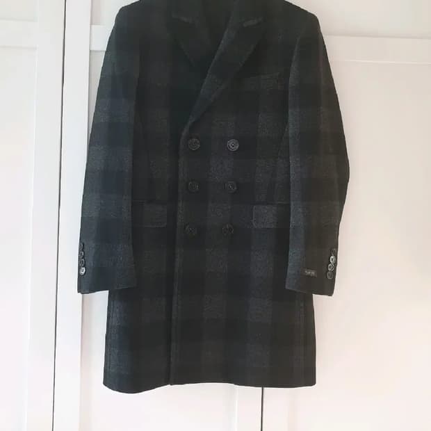 지이크 울체크코트 울코트 울80 새상품급