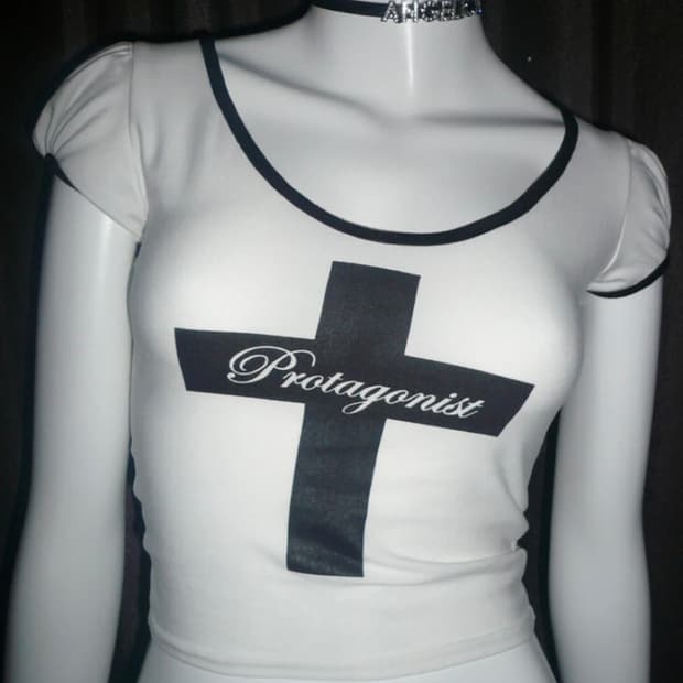 엔젤넘버555 Protagonist crop top