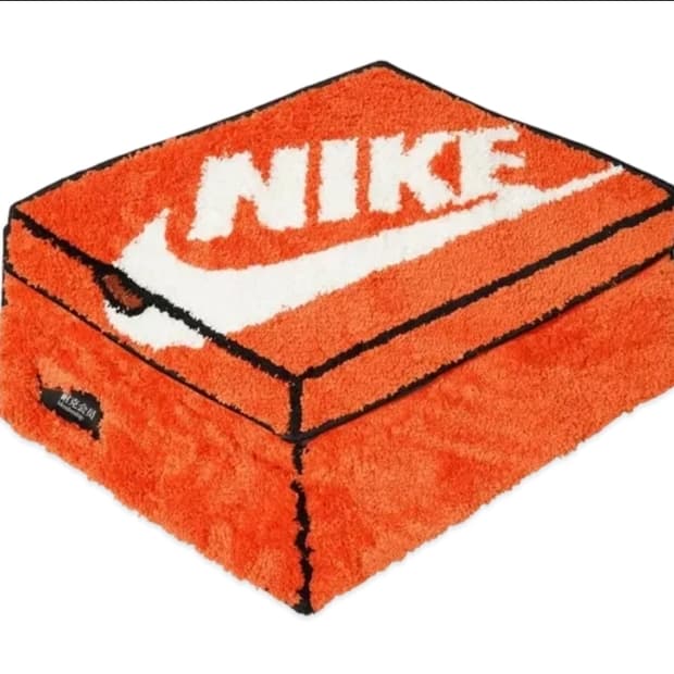 일본 새제품 나이키 한정판 에디션박스러그 매트 인테리어 룸 의자