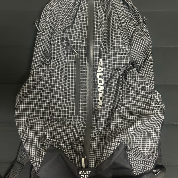 살로몬 백팩 trajet20