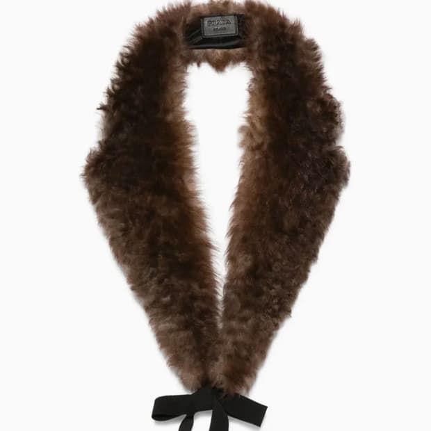 프라다 양털 퍼 스카프