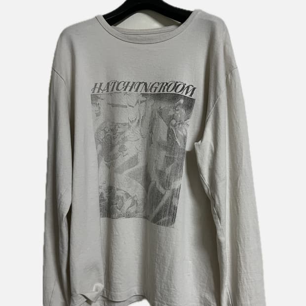 해칭룸 롱슬리브