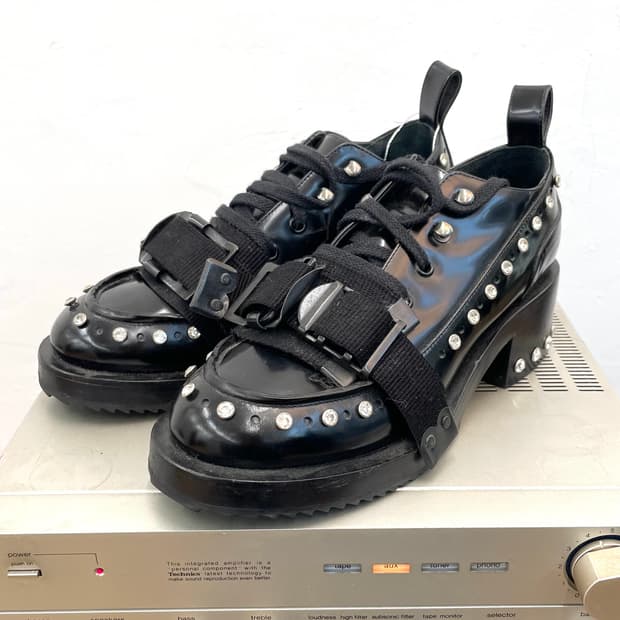 [245] N21 넘버투애니원 스터드 구두