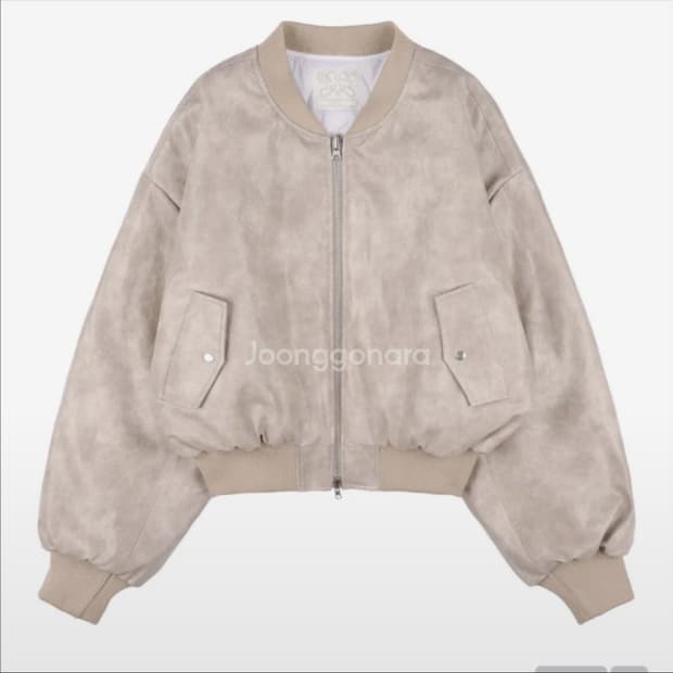 팬시클럽 퀄팅 리버시블 엠보 점퍼 아이보리