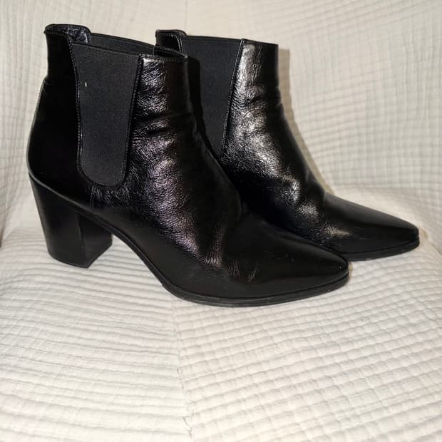 생로랑 85mm 앵클 크링클 부츠