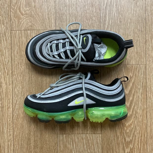 나이키 베이퍼맥스 97 아시아 GS
