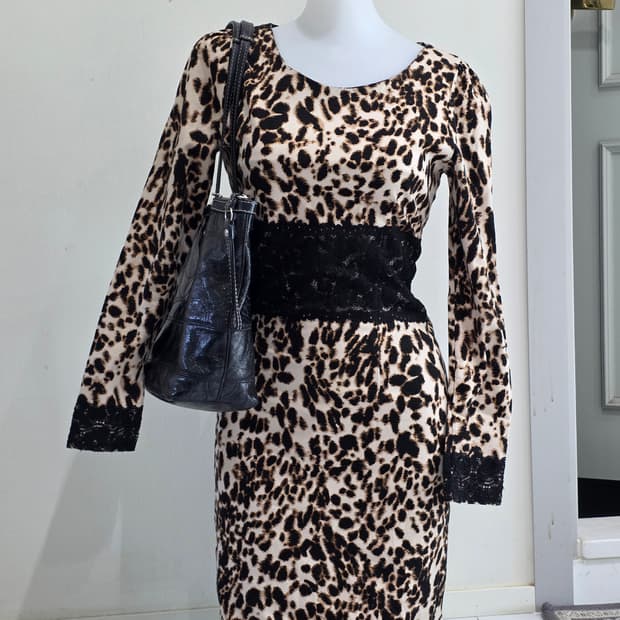 빈티지)레오파드호피 긱시크 y2k 오네갸루 딱붙섹시 블랙레이스원피스