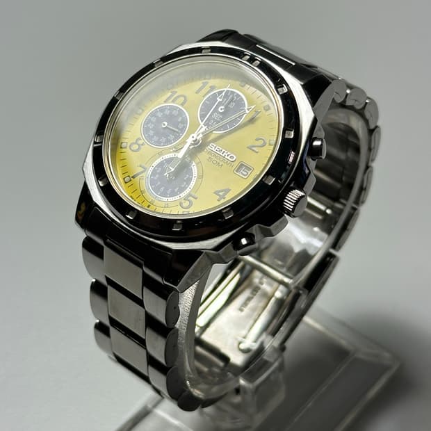 SEIKO quartz chronograph