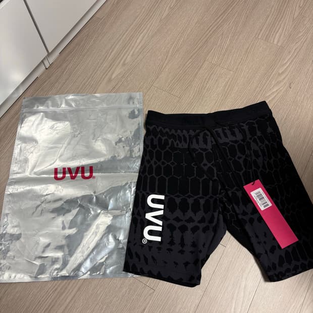 UVU 하프 타이즈 베를린 M