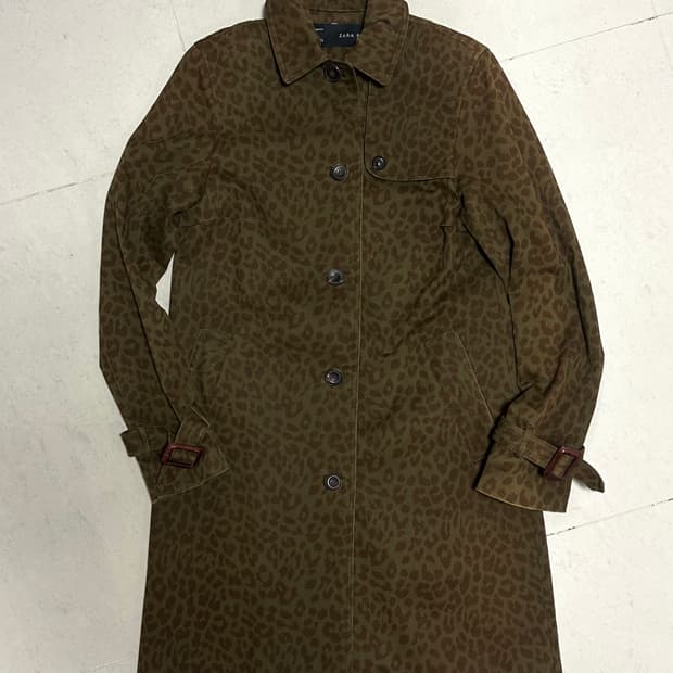 ZARA 레오파드 코트