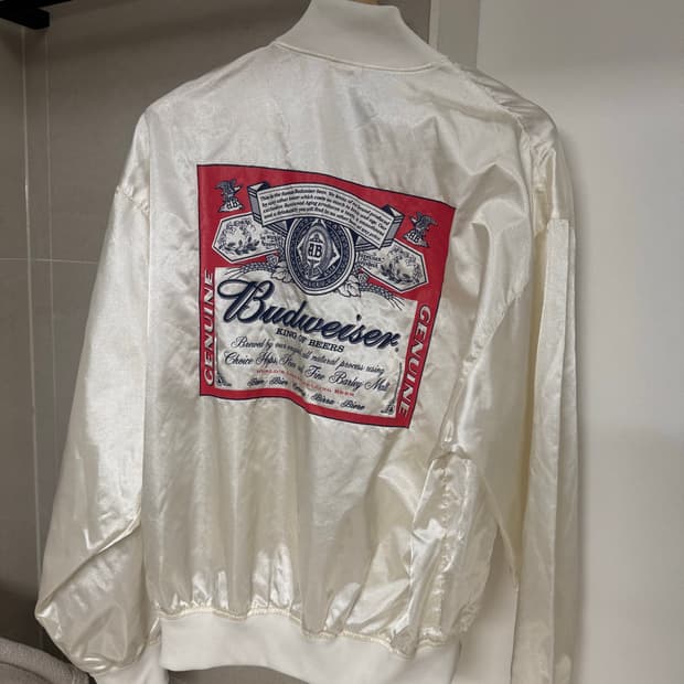 버드와이저 바람막이 M