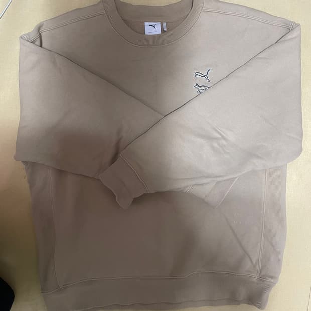 메종키츠네 푸마 맨투맨