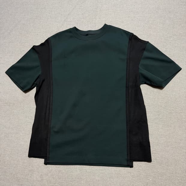 SYSTEM 시스템옴므 비대칭 니트 블록 티셔츠 다크 그린