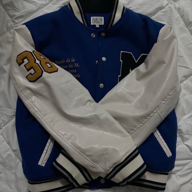 마리떼 바시티 자켓