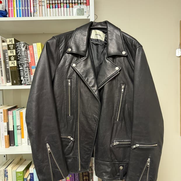 비바스튜디오 레더자켓