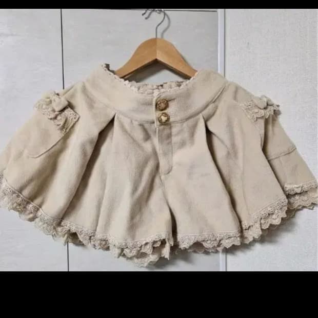 lizlisa 리즈리사 레이스 라떼갸루 베이지 큐롯