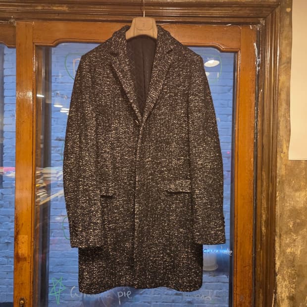 시리즈 트위드코트