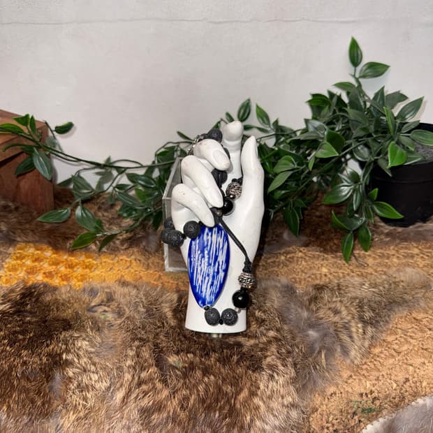 Blue oriental stone beads necklace 