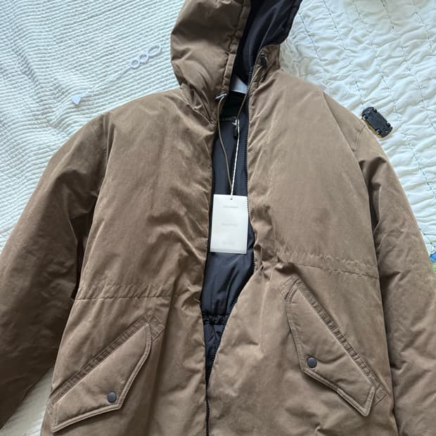 아워레가시 빈트로스펙 파카