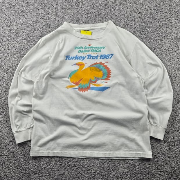 1987 터키 트롯 20주년 롱 슬리브 ( L 추정 ) / 11139