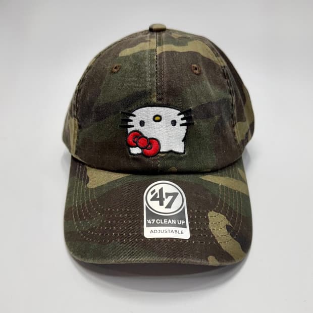 키티47 카모볼캡