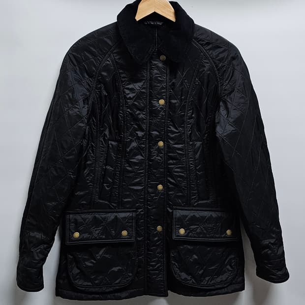 바버 여성 비드넬 폴라퀼트 퀼팅자켓 UK8 국내55