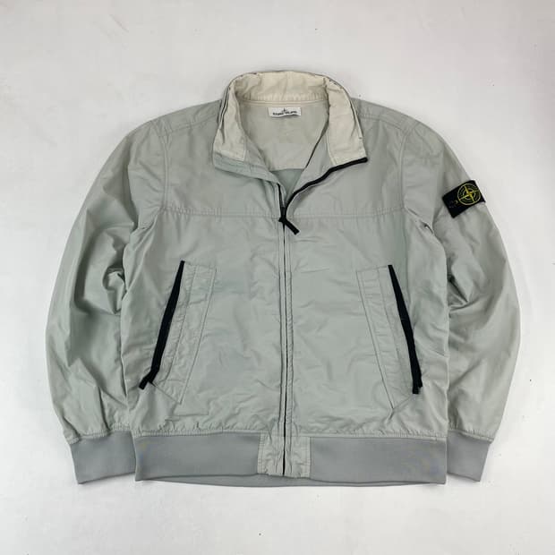 스톤아일랜드 마이크로랩스 자켓 (105)