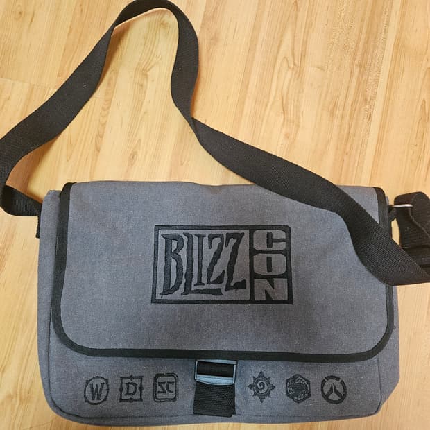 블리자드 블리즈컨 메신저백 크로스백 가방