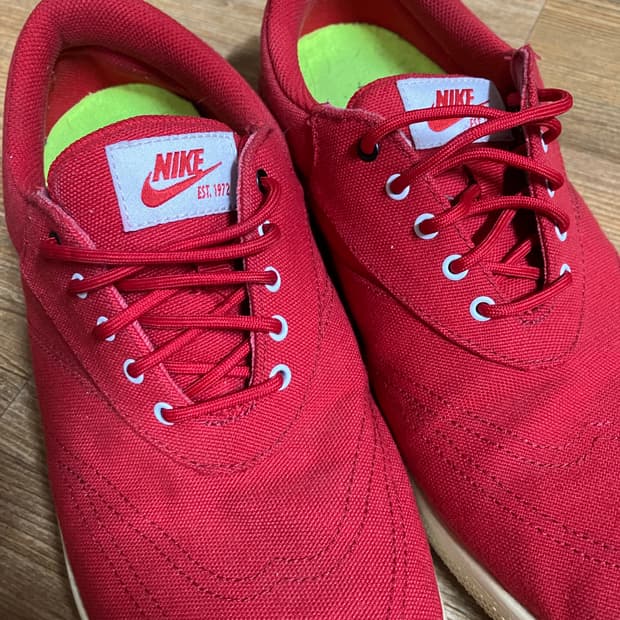 나이키 캔버스 어센틱 스니커즈