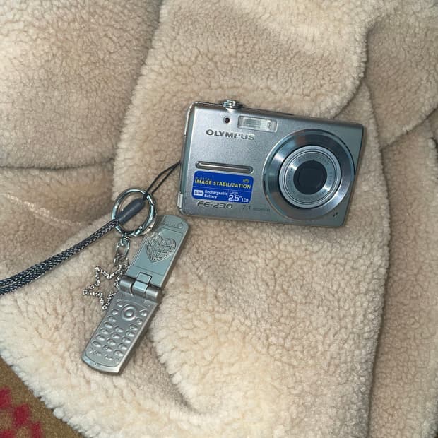 올림푸스 FE-230 빈티지 클래식 카메라 