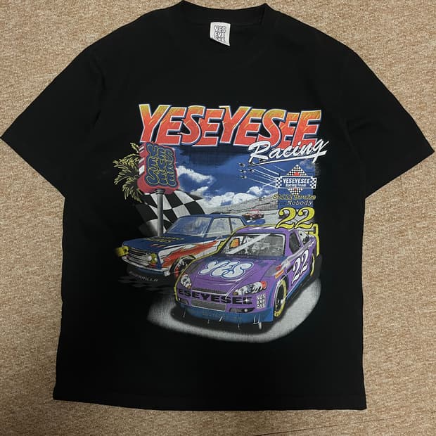 예쓰아이씨 반팔 티셔츠