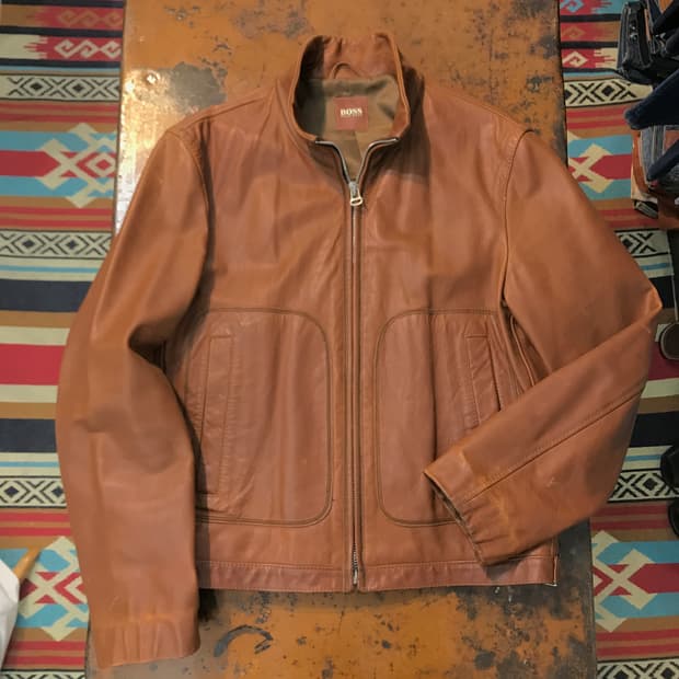 휴고 보스 소가죽 브라운 집업 레더 자켓 남성 105 사이즈