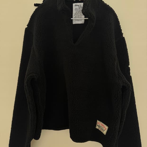 아워레가시 스투시 워크샵 러너 스웨터