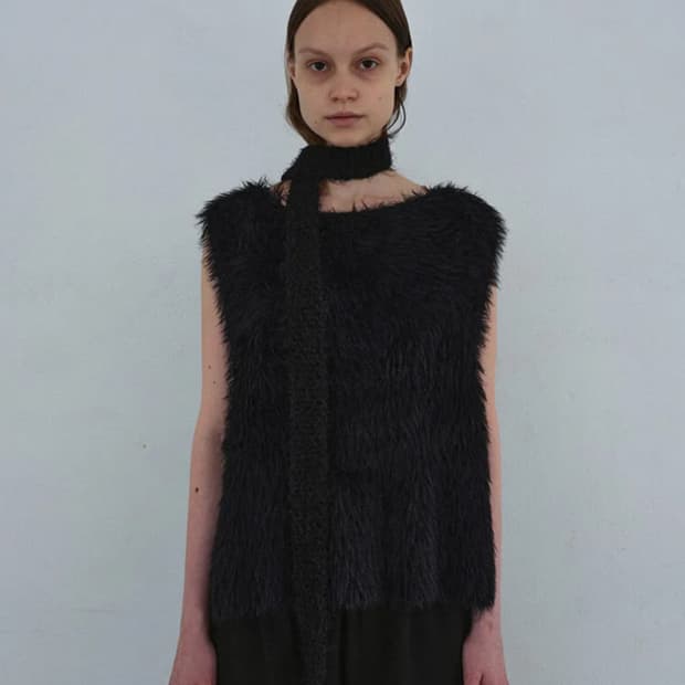 낫띵에브리띵(HAIRY SCARF IN BLACK)