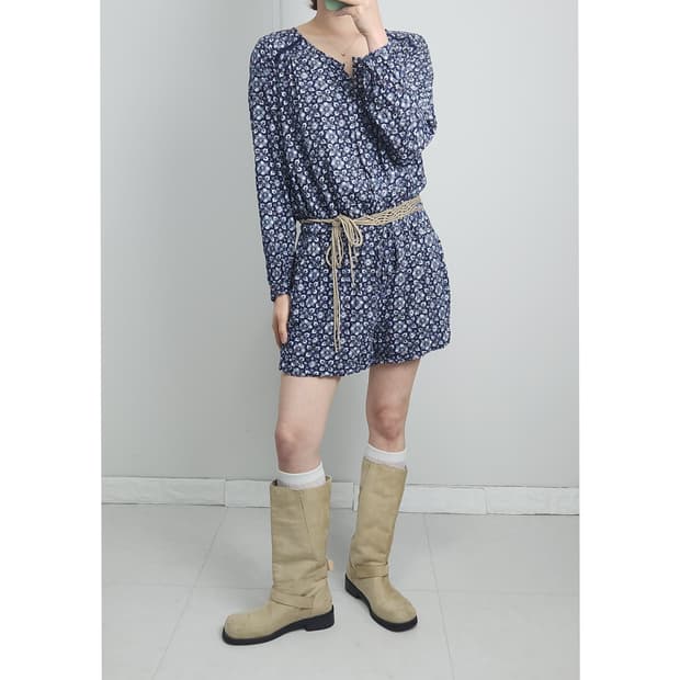 (GAP)패턴 점프수트