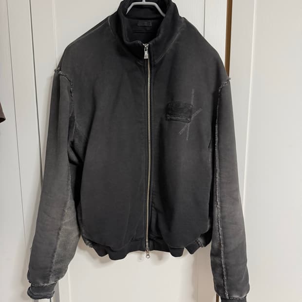 xlim ep8 07 jacket