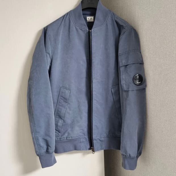 cp컴퍼니 항공점퍼