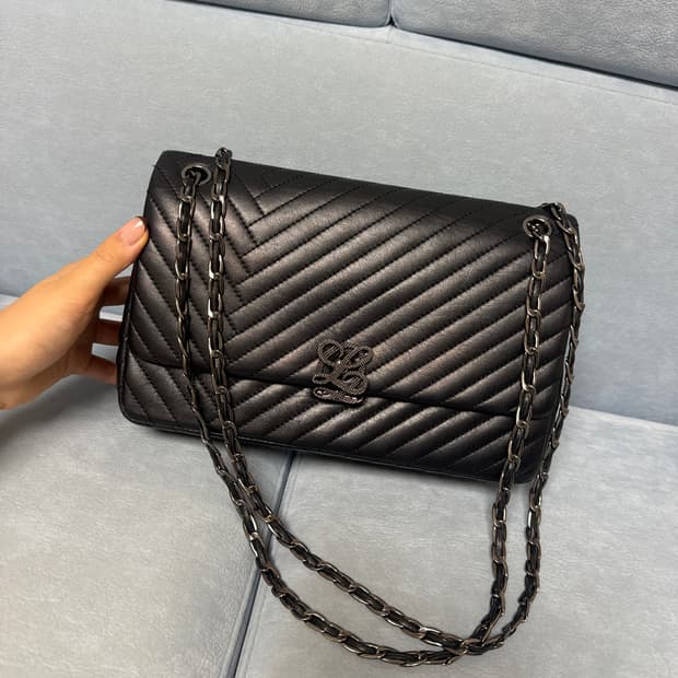 루이까또즈 퀼팅 블랙 숄더백